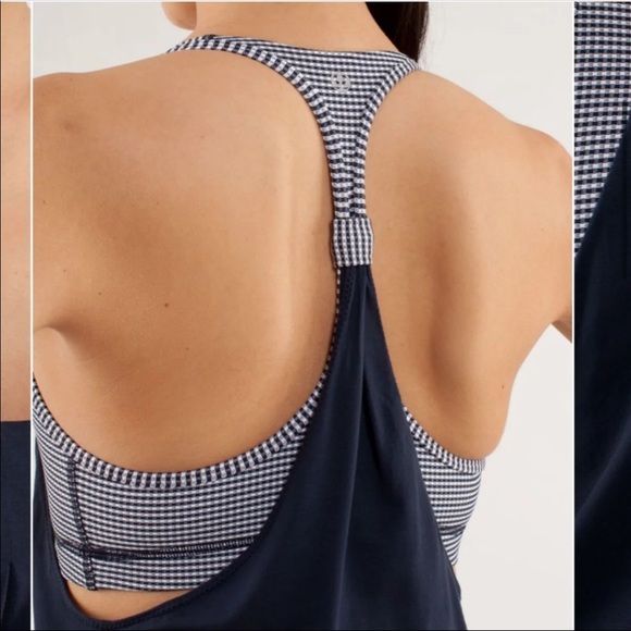 Lululemon Practice Freely Blue Tank in Inkwell 4 - Picture 2 of 6